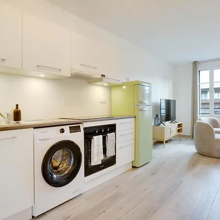 La Alpha 101 - 1 - 4 Pers Apartment Viroflay